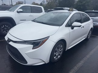 Used 2021 Toyota Corolla LE image 1