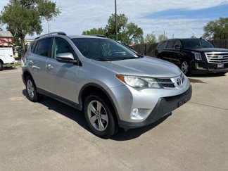 Used 2015 Toyota RAV4 XLE image 1