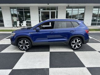 Used 2023 Volkswagen Taos SEL image 1