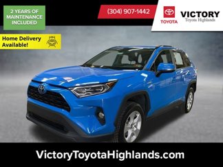 Used 2021 Toyota RAV4 XLE image 1