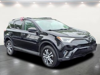Used 2018 Toyota RAV4 LE w/ All Weather Liner Package image 1