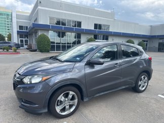 Used 2017 Honda HR-V EX image 1