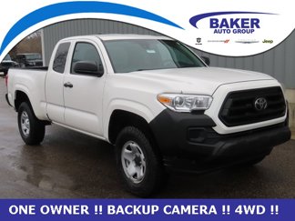 Used 2020 Toyota Tacoma SR image 1