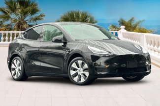 Used 2021 Tesla Model Y Long Range image 1