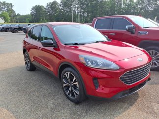 Used 2022 Ford Escape SE w/ SE Sport Appearance Package image 1