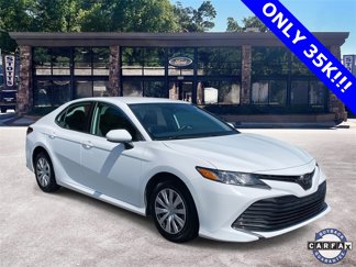 Used 2019 Toyota Camry L image 1