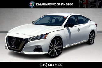 Used 2021 Nissan Altima 2.5 SR image 1