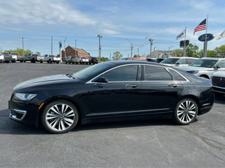 Used 2019 Lincoln MKZ Reserve image 1