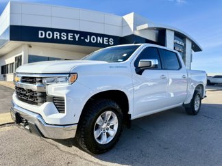 Used 2023 Chevrolet Silverado 1500 LT image 1