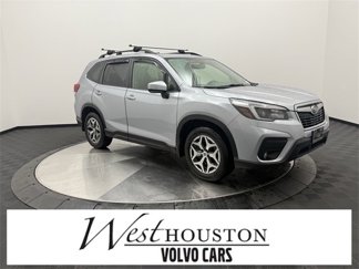 Used 2021 Subaru Forester Premium image 1