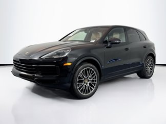Used 2023 Porsche Cayenne S w/ Premium Package Plus image 1