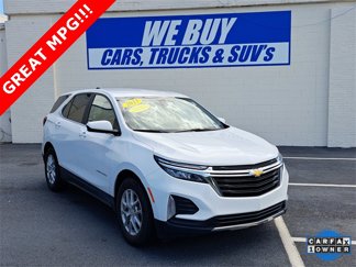 Used 2023 Chevrolet Equinox LT image 1