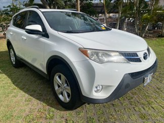 Used 2014 Toyota RAV4 XLE image 1