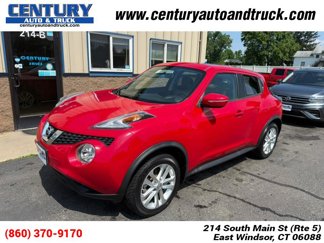 Used 2015 Nissan Juke SV image 1