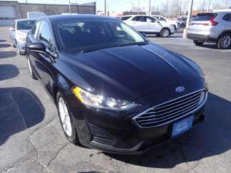 Used 2020 Ford Fusion SE image 1