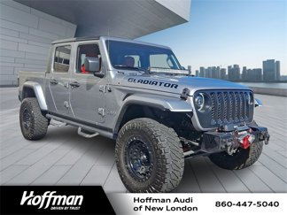Used 2020 Jeep Gladiator Overland image 1