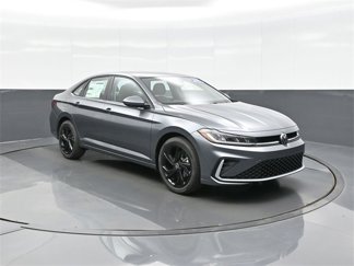 New 2025 Volkswagen Jetta SE image 1