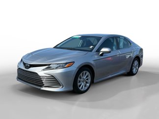 Used 2024 Toyota Camry LE image 1