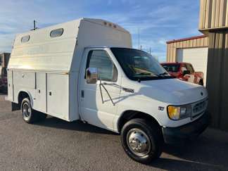 Used 1999 Ford E-350 and Econoline 350 Super Duty image 1