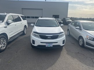 Used 2015 Kia Sorento LX image 1