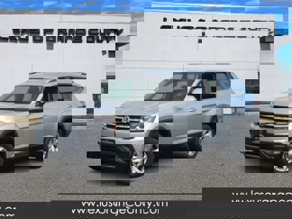 Used 2018 Volkswagen Atlas S image 1