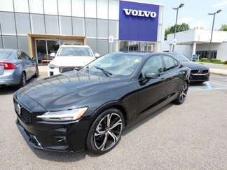 Certified 2024 Volvo S60 B5 Plus image 1