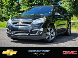 Used 2017 Chevrolet Traverse LT image 1