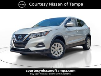 Used 2020 Nissan Rogue Sport S image 1