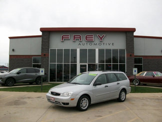 Used 2005 Ford Focus SE image 1