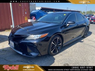 Used 2018 Toyota Camry XSE image 1