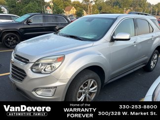 Used 2017 Chevrolet Equinox LT image 1