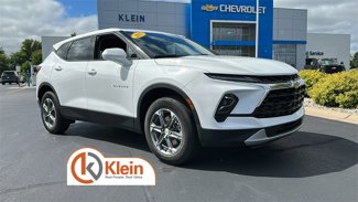Used 2023 Chevrolet Blazer LT image 1