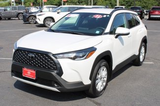 Used 2022 Toyota Corolla Cross LE image 1