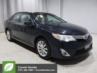 Used 2014 Toyota Camry XLE image 1