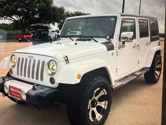 Used 2012 Jeep Wrangler Unlimited Sahara image 1