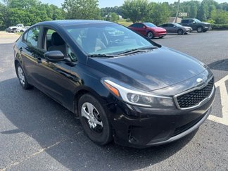 Used 2018 Kia Forte LX image 1