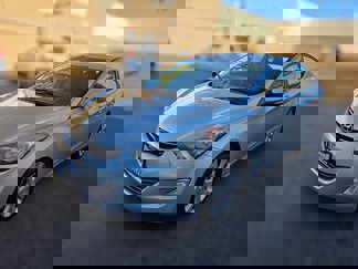 Used 2013 Hyundai Elantra Limited image 1
