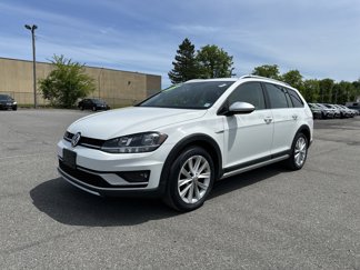 Used 2019 Volkswagen Golf Alltrack S image 1