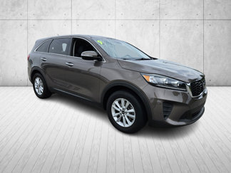 Used 2019 Kia Sorento LX image 1
