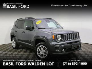 Used 2023 Jeep Renegade Latitude w/ Sun/Sound Group image 1