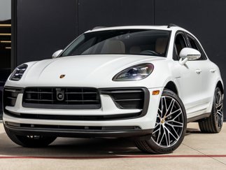 Certified 2025 Porsche Macan image 1