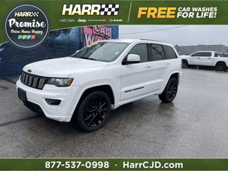 Certified 2022 Jeep Grand Cherokee Laredo X image 1