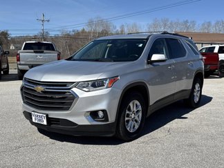 Used 2021 Chevrolet Traverse LT image 1