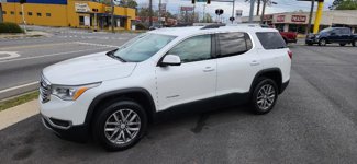 Used 2019 GMC Acadia SLE image 1