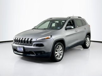 Used 2017 Jeep Cherokee Limited image 1