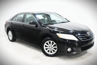 Used 2010 Toyota Camry XLE image 1