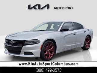Used 2020 Dodge Charger SXT w/ Blacktop Package image 1