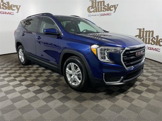 Used 2022 GMC Terrain SLE w/ Driver Convenience Package image 1