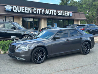Used 2019 Chrysler 300 S image 1