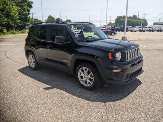 Used 2019 Jeep Renegade Sport w/ Sport Appearance Group image 1